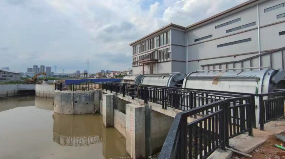 应对城市排水防涝难题，格兰富全球超大型一体化泵闸落户广州